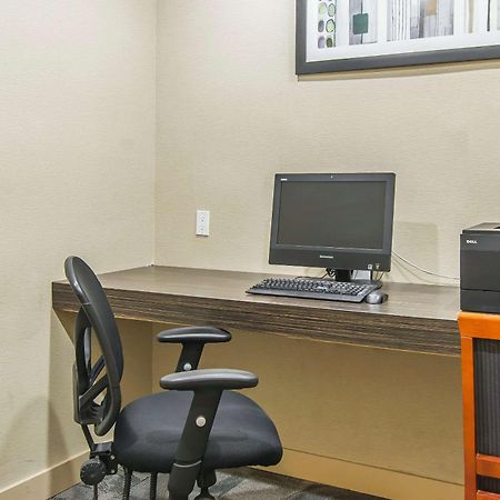 Comfort Suites Downtown Montreal Ngoại thất bức ảnh