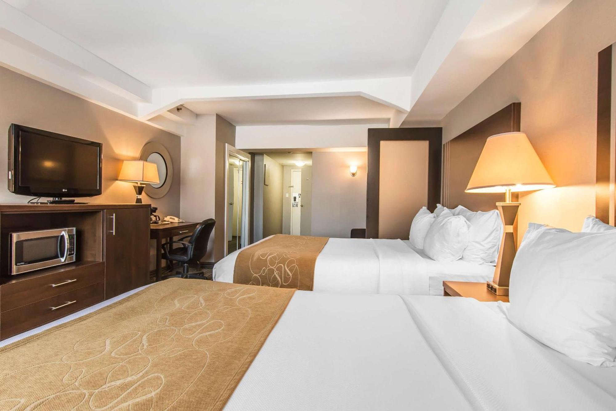 Comfort Suites Downtown Montreal Ngoại thất bức ảnh