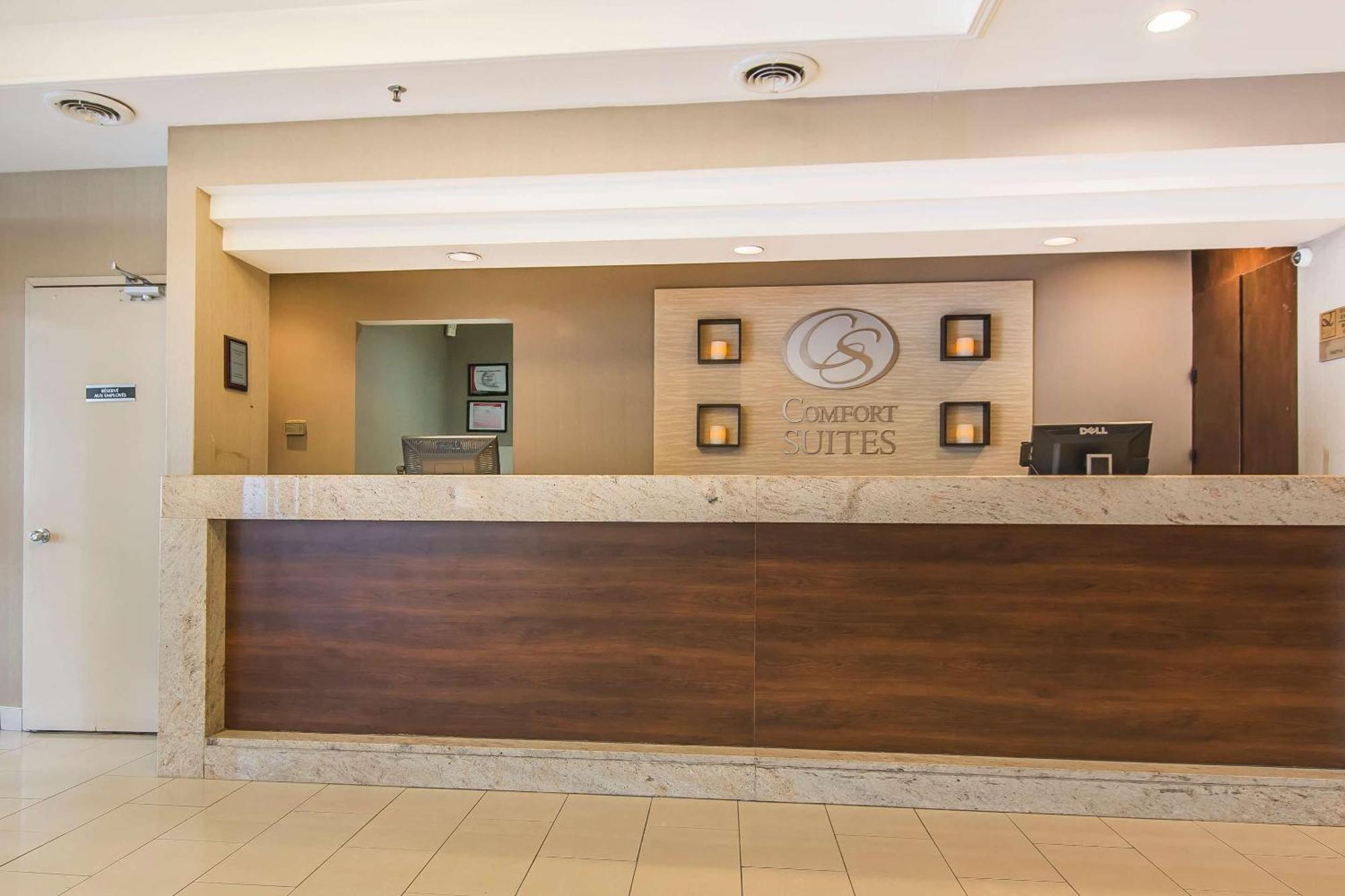 Comfort Suites Downtown Montreal Ngoại thất bức ảnh